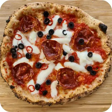 Hình ảnh Pizza Diavola - Đường Số 10