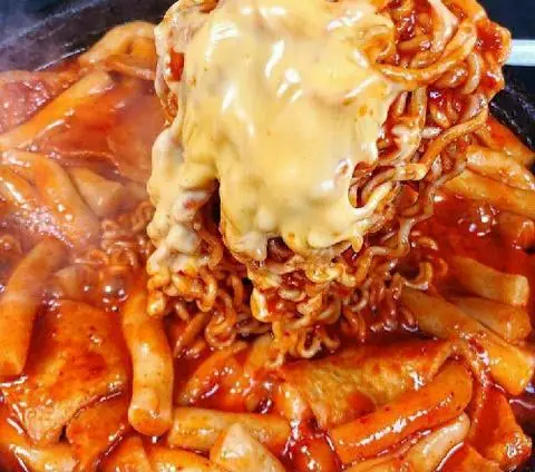 Hình ảnh Tokbokki & Ăn Vặt Hàn Quốc - Đường Cầu Kinh