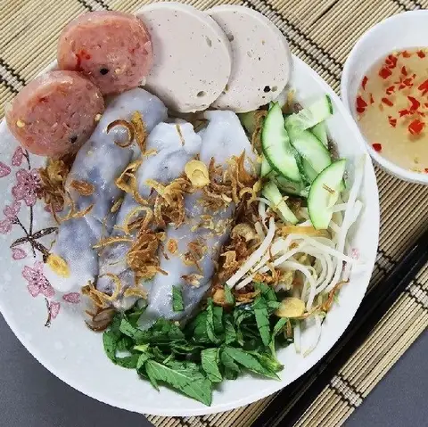 Hình ảnh Bánh Cuốn Nóng Cô Trúc - Ngô Tất Tố
