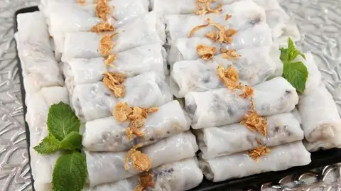 Hình ảnh Bánh Cuốn Trứng & Bánh Ướt Nóng 222 - Hoàng Diệu 2