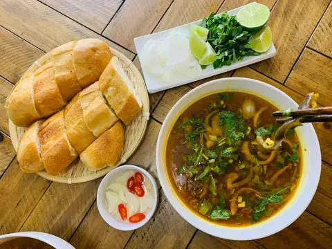 Hình ảnh Lươn Đồng Xứ Nghệ Đức Quân - Man Thiện