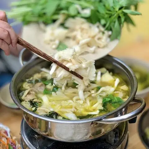 Hình ảnh Lẩu Gà Lá É Tao Ngộ 139K - Thống Nhất