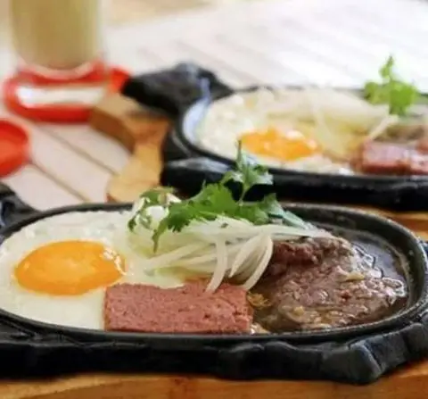 Hình ảnh Bò Né & Cơm Gà Xối Mỡ CD2 - Cộng Hòa