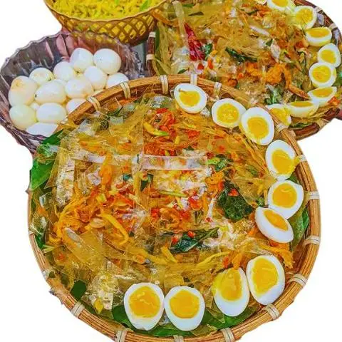 Hình ảnh Bánh Tráng Trộn Cô Thủy - Lê Liễu