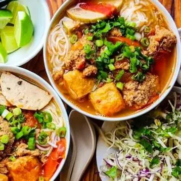 Hình ảnh Hủ Tiếu & Bún Riêu Cô Hai - Huỳnh Tấn Phát