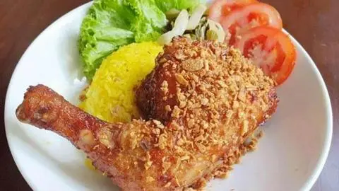 Hình ảnh Cơm Gà Xối Mỡ - Cơm Chiên Đại Thành - Tiền Lân 13 