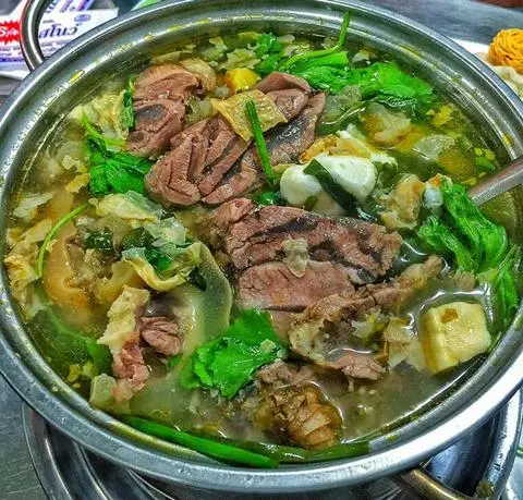 Hình ảnh Quán Lẩu Bò Tuấn Râu Gốc - Đông Bắc