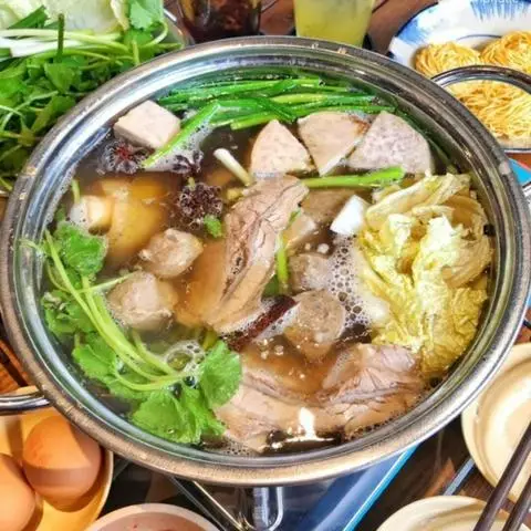 Hình ảnh Lẩu Bò Sáu Ri - Bùi Điền