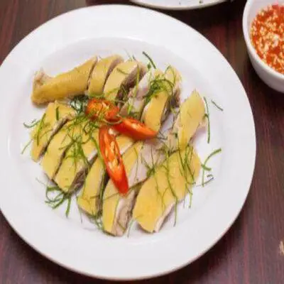 Hình ảnh Gà Ta Xứ Quảng - Nguyễn Văn Cừ