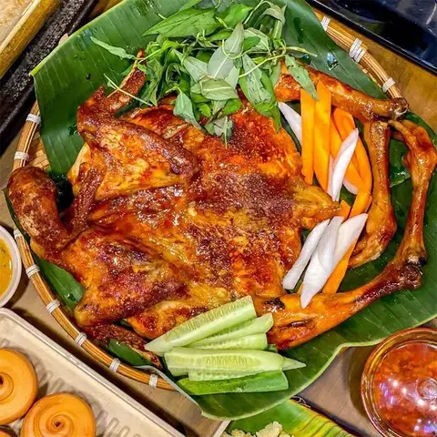 Hình ảnh Tiệm Gà Vịt Nướng - Phạm Thế Hiển