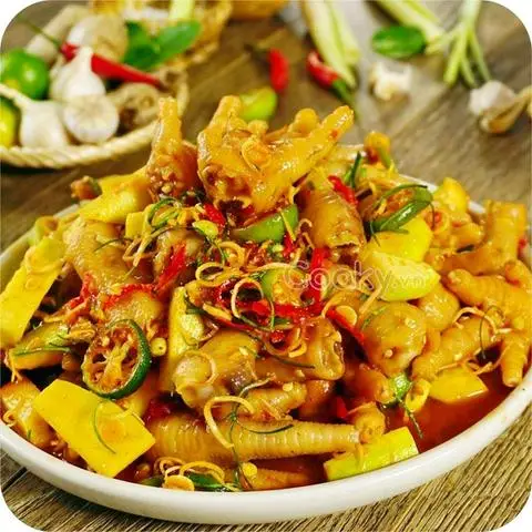 Hình ảnh Bánh Tráng, Chân Gà Sốt Thái & Trà Sữa - Đường Số 9