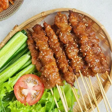 Hình ảnh Thịt Xiên Nướng - Khương Trung