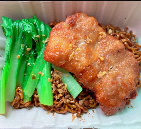 Hình ảnh Bơ Food - Mì Trộn & Xiên Que - Đoàn Văn Bơ