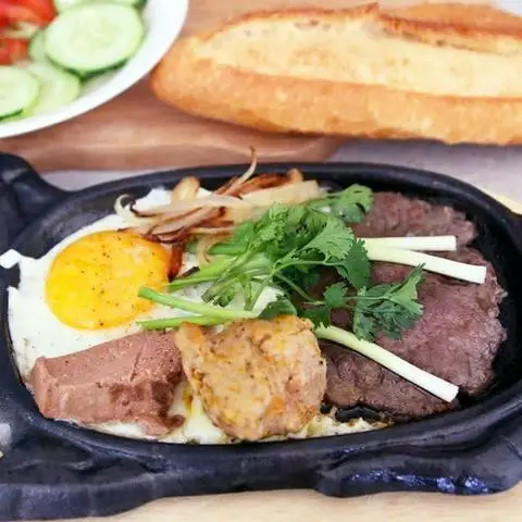 Hình ảnh Bò Né & Nui Xào Bò - Chiến Lược