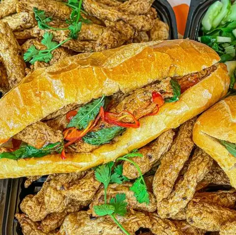 Hình ảnh Bánh Mì Chả Cá Cô Ty - Nguyễn Thị Tần