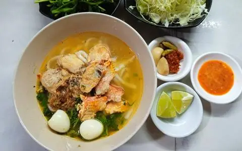 Hình ảnh Anh Quân - Bánh Canh Ghẹ - Nguyễn Thái Sơn 