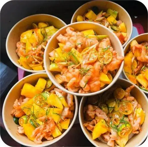 Hình ảnh Ăn Vặt Như Thuỷ - Cá Viên Chiên, Chân Gà Sốt Thái & Bánh Tráng Trộn - Nguyễn Thị Thập