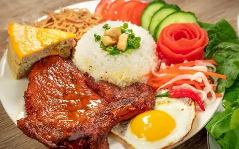 Hình ảnh Cơm Tấm Sườn Nướng & Trà Sữa Quận 5 - Phùng Hưng