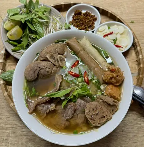 Hình ảnh Bún Bò O Bế - Cộng Hoà