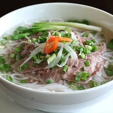 Hình ảnh Phở Tú - Đường Số 2