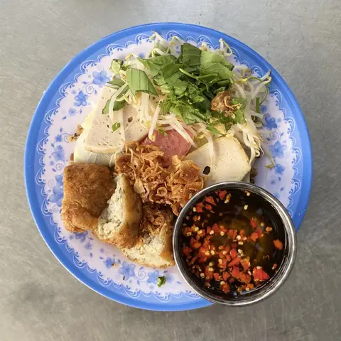 Hình ảnh Bánh Cuốn Nóng Hồ Tây - Nguyễn Thái Sơn