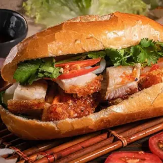 Hình ảnh Bánh Mì Heo Quay Đắc Ký - Tuệ Tĩnh 