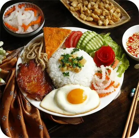 Hình ảnh Cơm Văn Phòng & Cơm Phần Như Ý - Trương Định