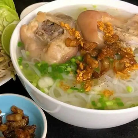 Hình ảnh Mẹ Thịnh - Bánh Canh & Hủ Tiếu - Bùi Minh Trực