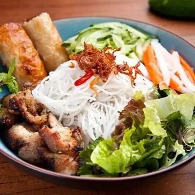Hình ảnh Bún Thịt Nướng Khói - Trịnh Khắc Lập