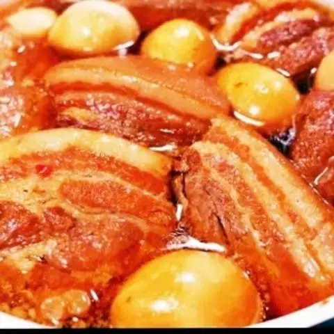 Hình ảnh Thịt Kho Tàu Gia Truyền Cô Oanh - Tân Kỳ Tân Quý