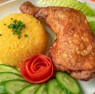 Hình ảnh Cơm Gà 90 - Huỳnh Tấn Phát