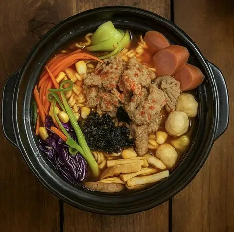 Hình ảnh Mr. Pokki - Đường Số 37
