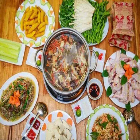 Hình ảnh Lẩu Gà Reply 1975 - Cách Mạng Tháng 8