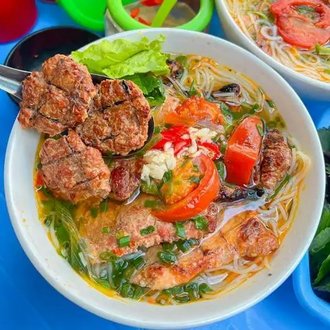 Hình ảnh Tú Vân Quán - Bún Chả & Bún Đậu Mẹt - Trần Phú