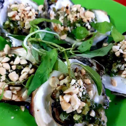 Hình ảnh Hàu Long Sơn - Thạch Lam