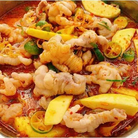 Hình ảnh Quán Ăn Vặt Bà Quyên - Chân Gà Sốt Thái & Chân Gà Sả Tắc - Dương Bá Trạc