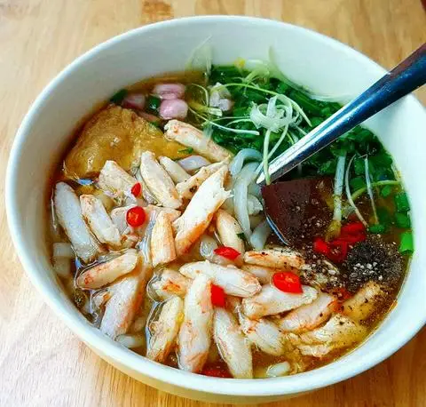 Hình ảnh Bánh Canh Cua & Chả Cá Bình Dân - Trần Bình Trọng