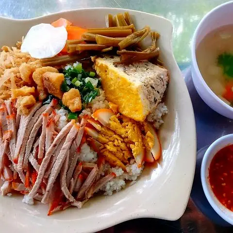 Hình ảnh Bếp Hương - Cơm Tấm Long Xuyên, Cơm Món & Trà - Hoàng Ngân