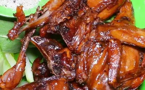 Hình ảnh Cút Chiên Bơ Anh Tám - Bùi Văn Ba