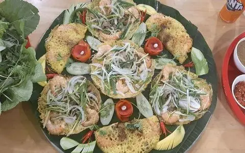 Hình ảnh Bánh Xèo Cô Nguyệt 77 - Nguyễn Văn Quá