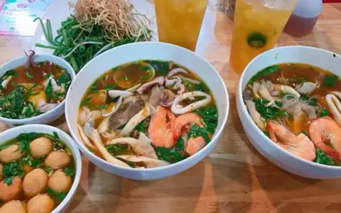 Hình ảnh Tường Lam - Bún Thái - Đường Số 6