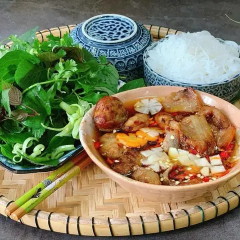 Hình ảnh Bún Chả Hồ Gươm - Đoàn Văn Bơ