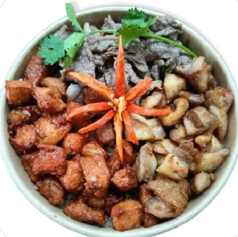 Hình ảnh Cơm Thố Tiến Phát - Nguyễn Trung Ngạn