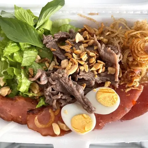 Hình ảnh Phở Trộn Mèo Mun - Đường Số 6