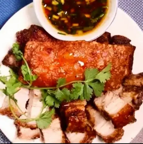 Hình ảnh Heo Quay Mỹ - Đỗ Quang Đẩu