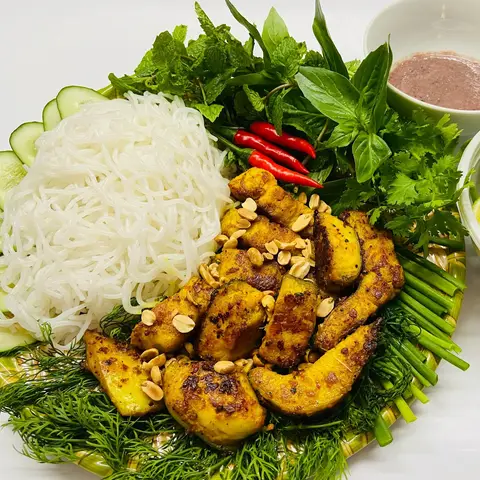 Hình ảnh Chả Cá Lã Vọng Cô Tư - Quang Trung