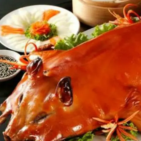 Hình ảnh Heo Quay Duy Hùng - Phan Huy Ích