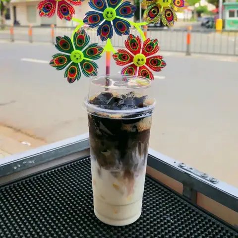 Hình ảnh Cà Phê Sữa Tươi Sương Sáo & Matcha Latte - Lê Đức Thọ
