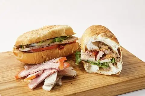 Hình ảnh Bánh Mì Sam - Thi Sách