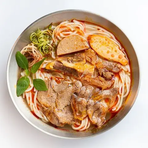 Hình ảnh Bún Bò Huế & Mì Quảng Cô Vân - Đường Số 41